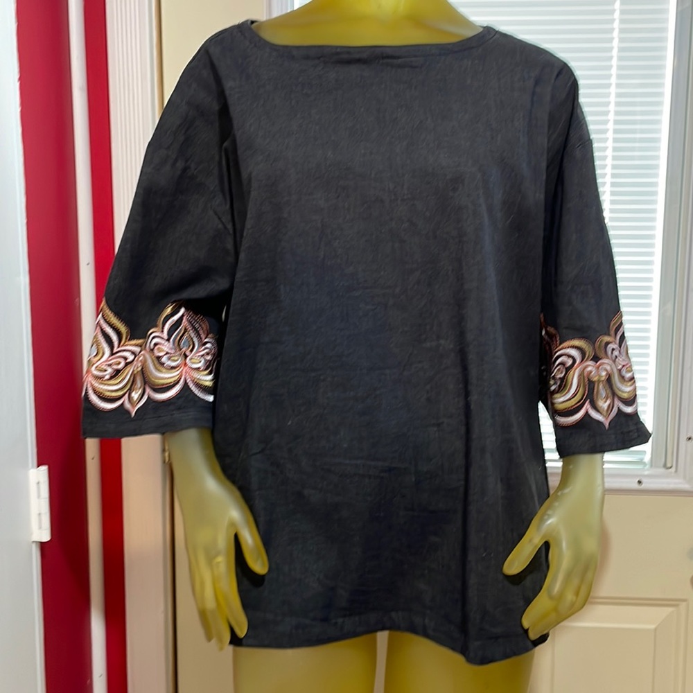 Bob Mackie Top